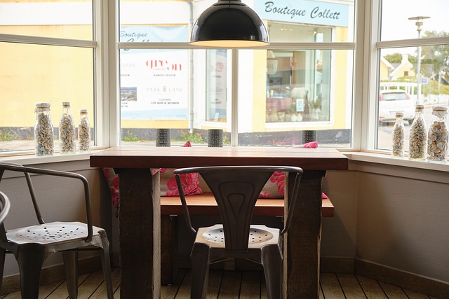 Free Bar Cafe photo and picture