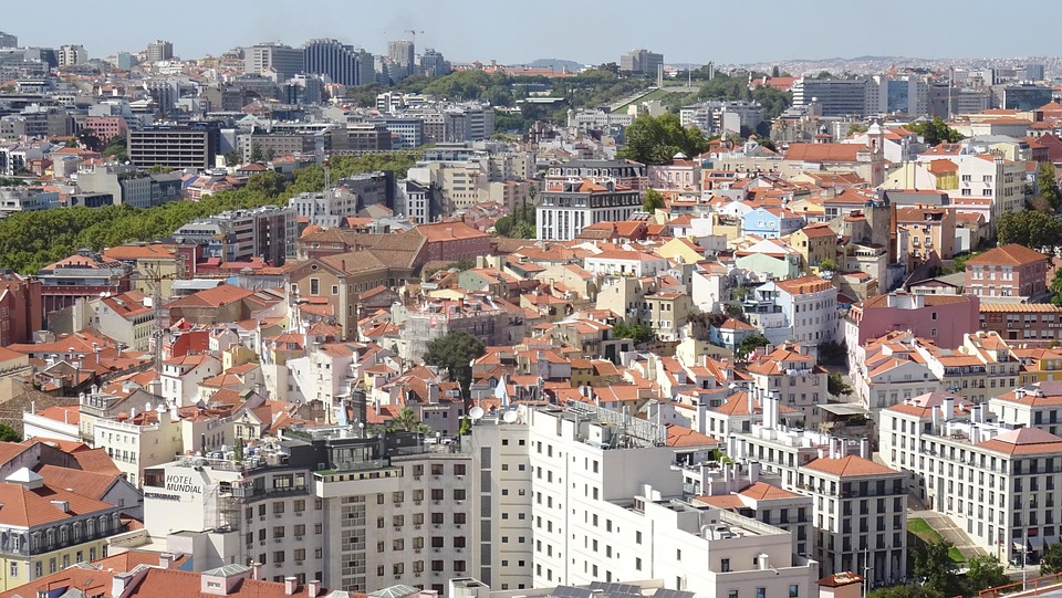 Navigating Lisbon’s Cultural Crossroads: Where History Meets Modernity