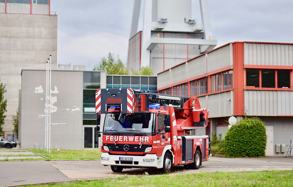 Greener Miles: How Trucking Can Reduce Fuel Consumption and Cut Costs Greener Miles: How Trucking Can Reduce Fuel Consumption and Cut Costs
