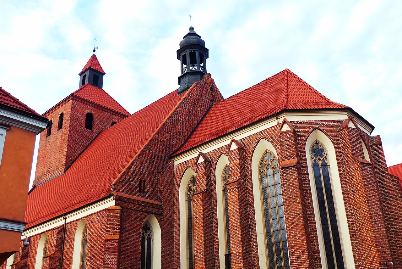 Church - free online jigsaw puzzle photo