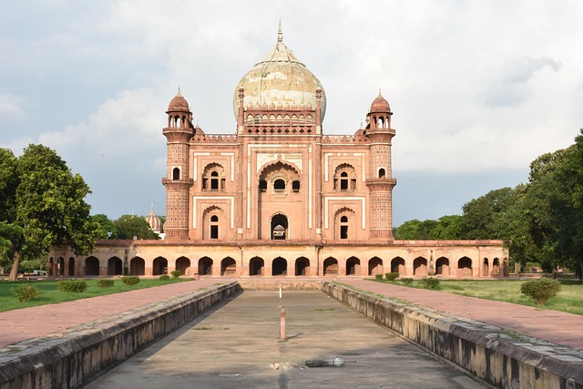 Free Tomb India photo and picture
