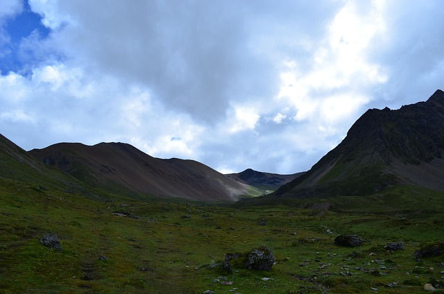 Free Landscape Mountains photo and picture