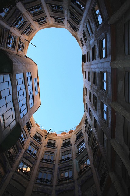 Free Building Architecture photo and picture