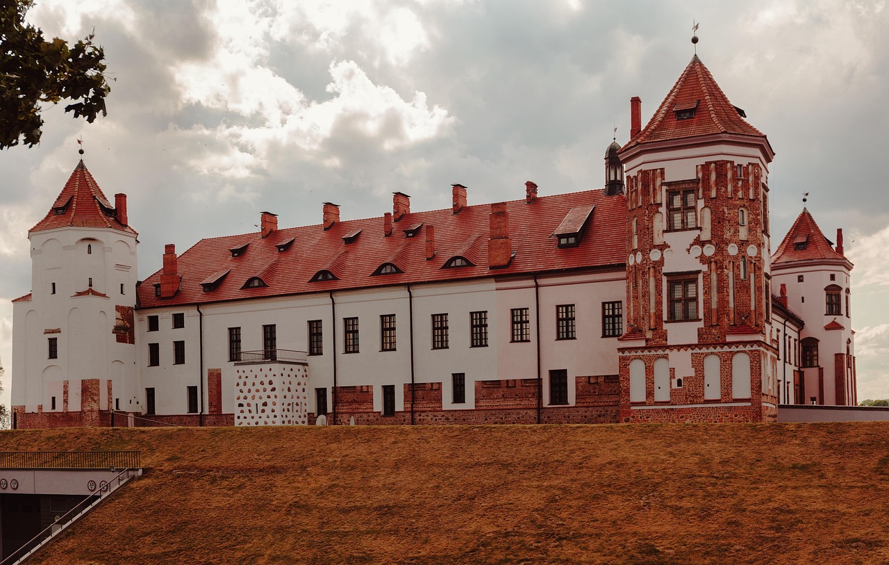 Fortress - free online jigsaw puzzle photo