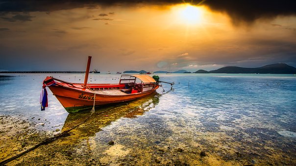 Free Boat Sea photo and picture