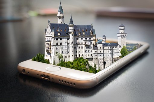 Free Neuschwanstein Castle photo and picture