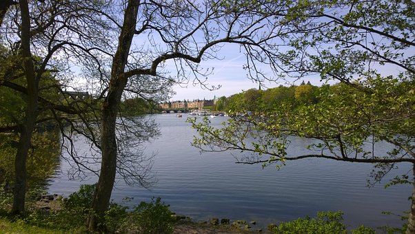 Free Stockholm City Lake photo and picture