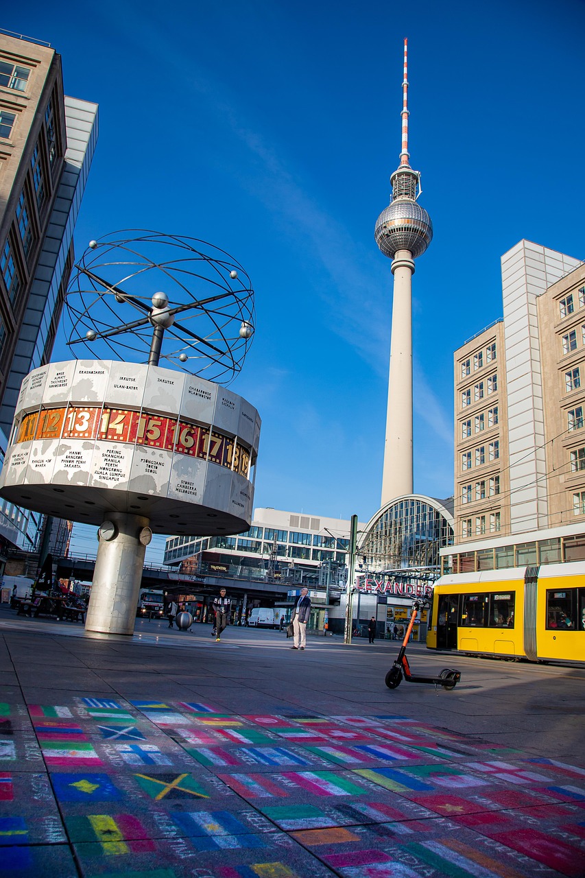 200 Kostenlose Berlin Alexanderplatz Und Berlin Bilder Pixabay