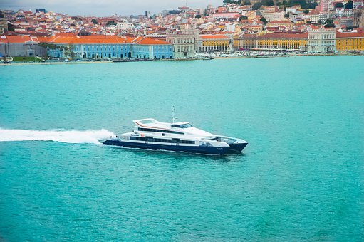 Free Lisbon Port photo and picture