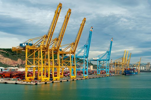 Free Port Loading photo and picture