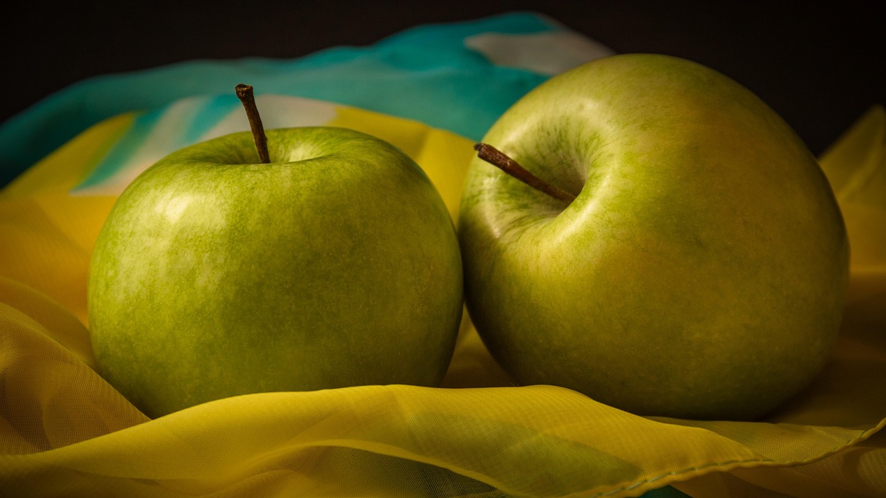 Apples - free online jigsaw puzzle photo