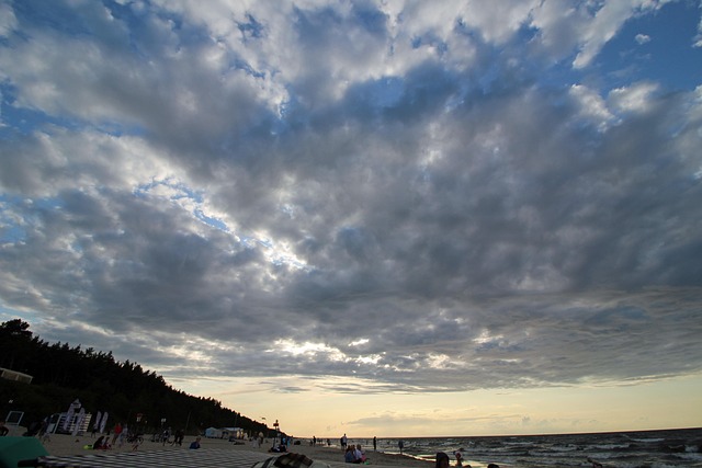 Free Sea Sky photo and picture