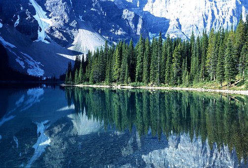 Free Crystal Clear Reflections Mountains photo and picture