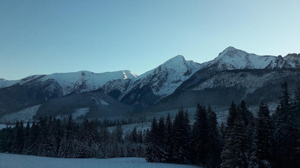 La Montagne Enneigee Slovaquie Photo Gratuite Sur Pixabay
