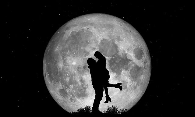 Free couple in love moon illustration
