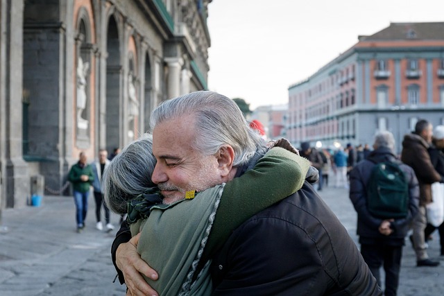 Merry Christmas, Embrace, Hug