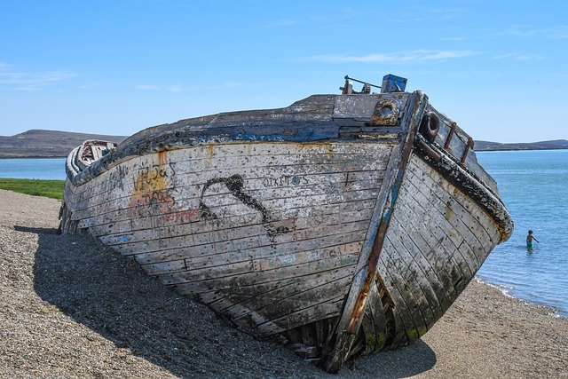 Free Boat Old photo and picture