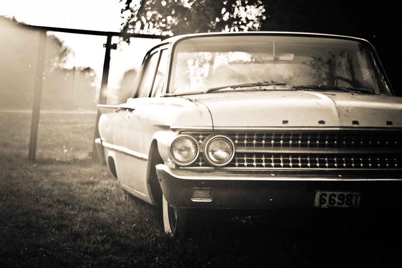 Car - free online jigsaw puzzle photo
