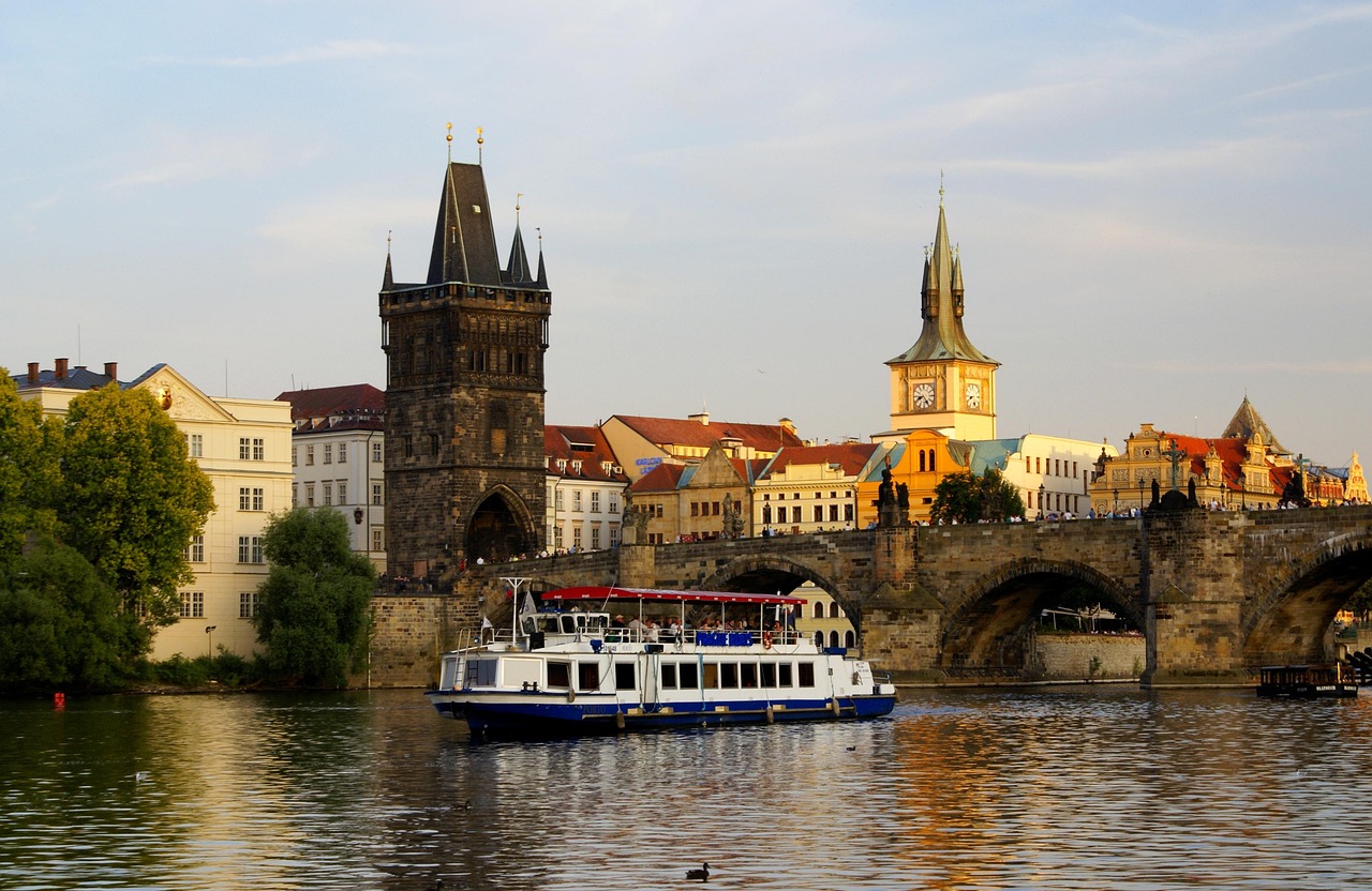 Prague - free online jigsaw puzzle photo