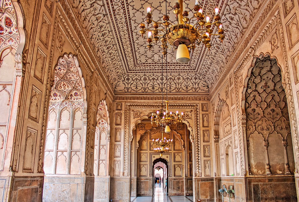 Top 10 Sensational Facts About Imperial Mosque Lahore Badshahi Masjid 