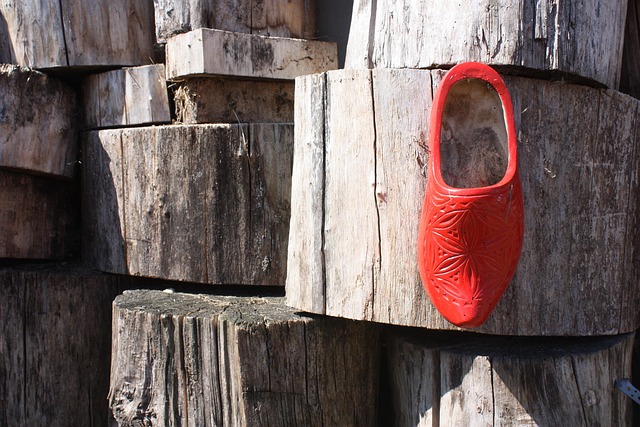 Free Holland Plinth photo and picture