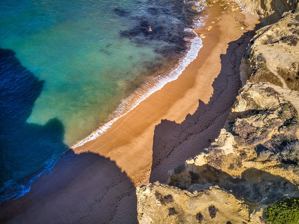 Travel Transformation: Discovering Algarve’s Charm on Foot and Two Wheels