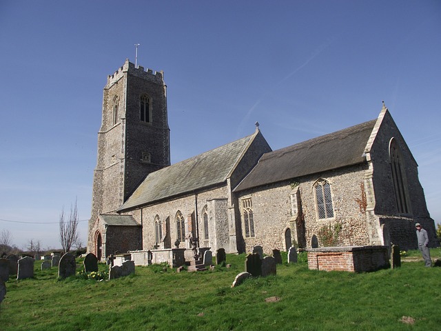 Free Church Bacton photo and picture