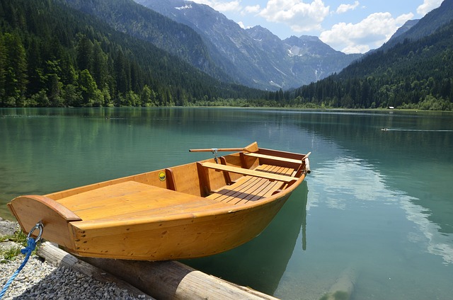 Free Boat Rowboat photo and picture