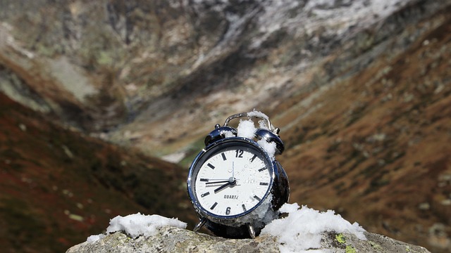 Free Clock Face High photo and picture
