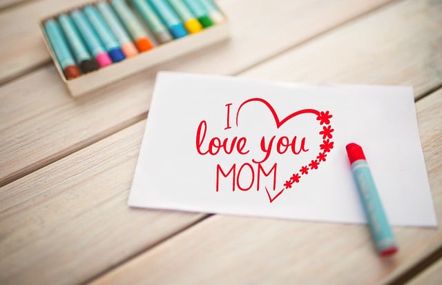 Download free HD stock image of Love Feeling Free love feeling mother illustration