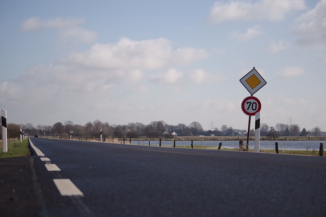 Road Sign Traffic - Free photo on Pixabay - Pixabay