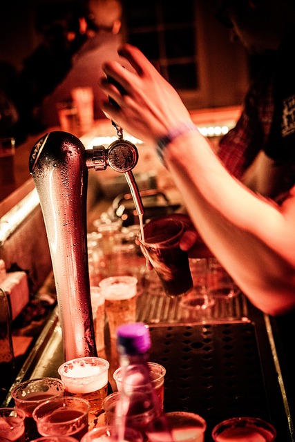 Bomba, Cerveza, Pub, Beber, Bar, Alcohol