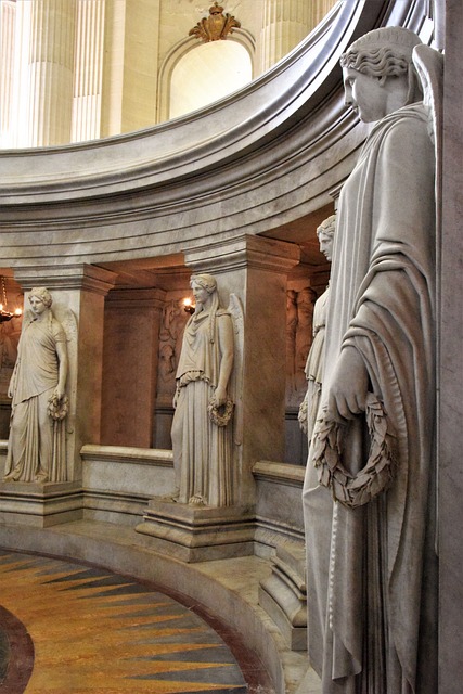Free Museum Of The Invalides Tomb photo and picture