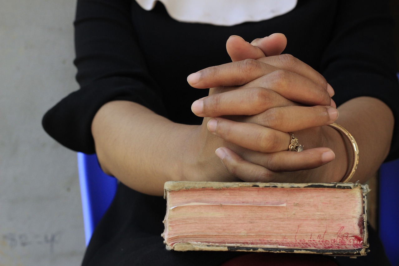 Download free HD stock image of Praying Bible Wednesday Morning Prayers