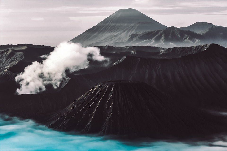 Mt. Kanlaon Eruption: Over PHP29 Million in Aid for Evacuated Families - News Directory 3