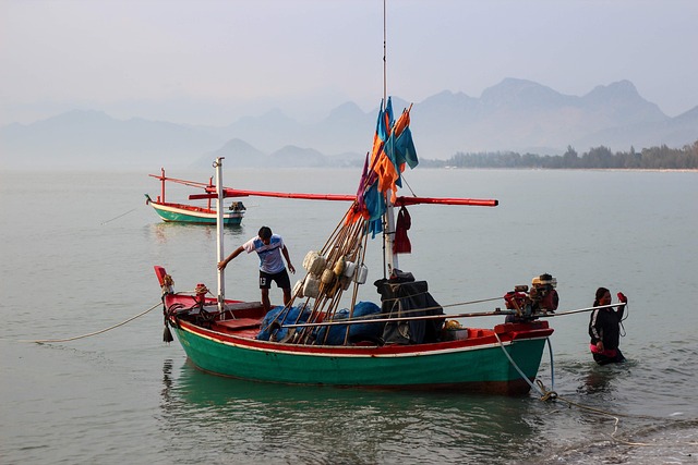 Free Fishing Boat Sea photo and picture