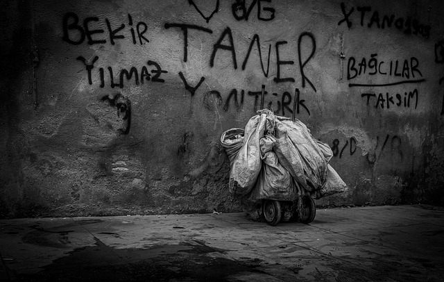 Free Wall Graffiti photo and picture