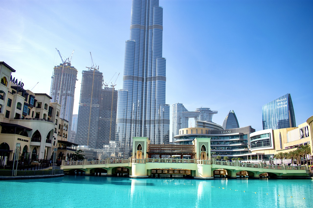Burj Khalifa - free online jigsaw puzzle photo