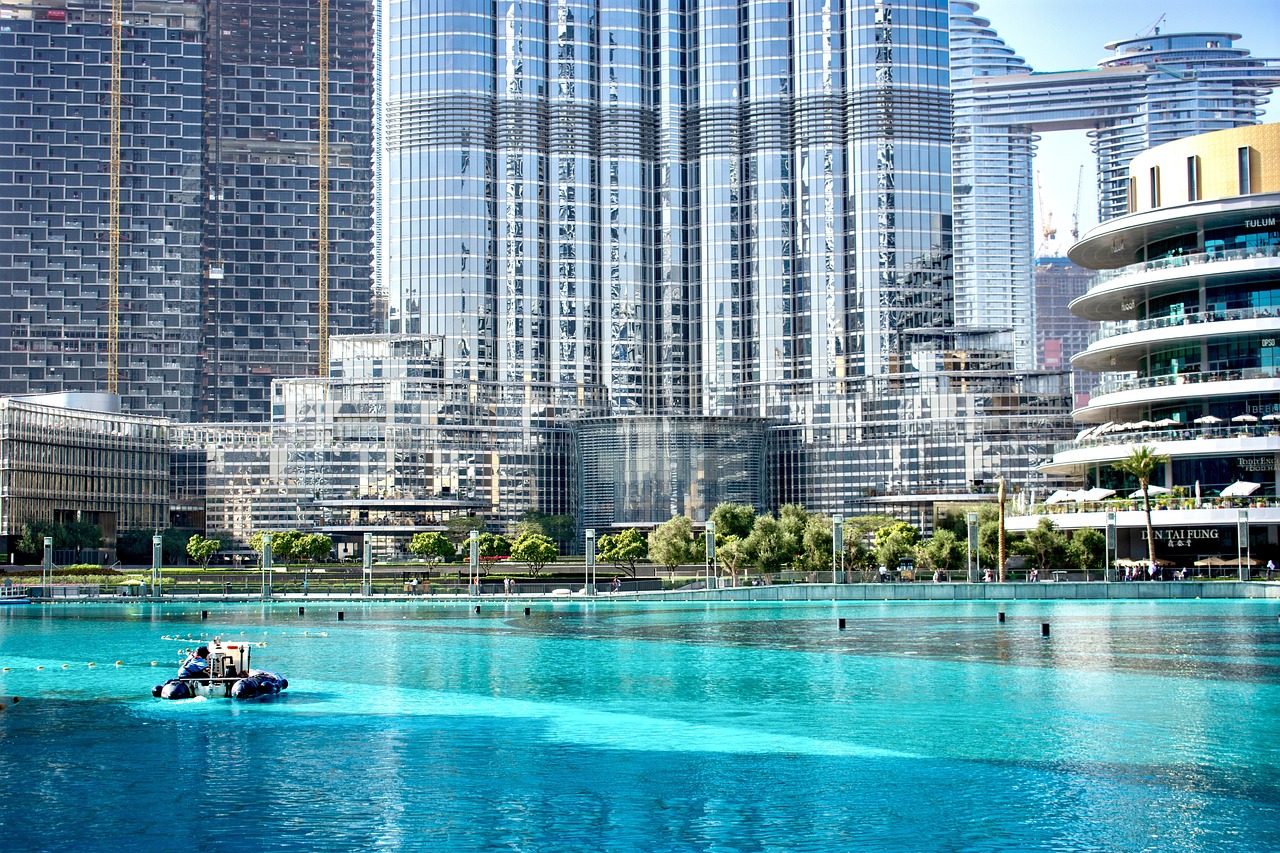 Burj Khalifa - free online jigsaw puzzle photo