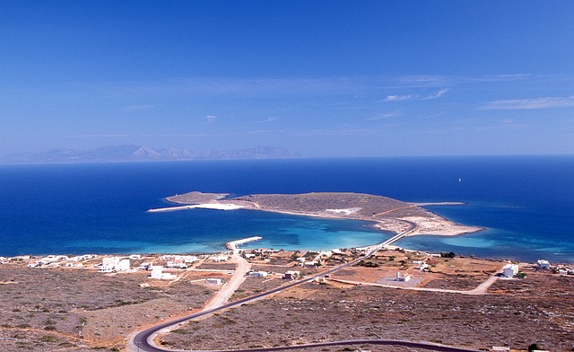 Kithira, Græsk Ø, Diakofti-Prasonisi