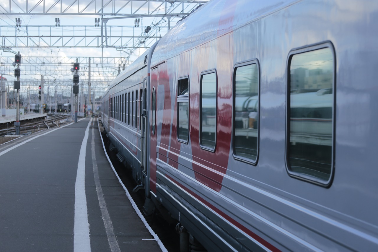 Locomotive Railway Station - Free photo on Pixabay - Pixabay