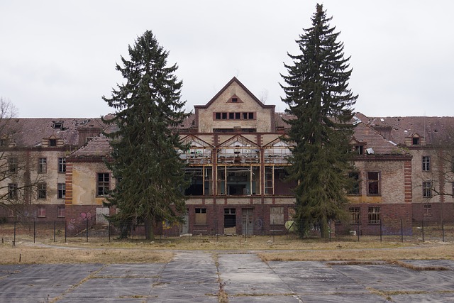 Free Hospital Beelitz photo and picture