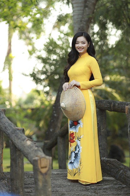 Free Girl Vietnam photo and picture