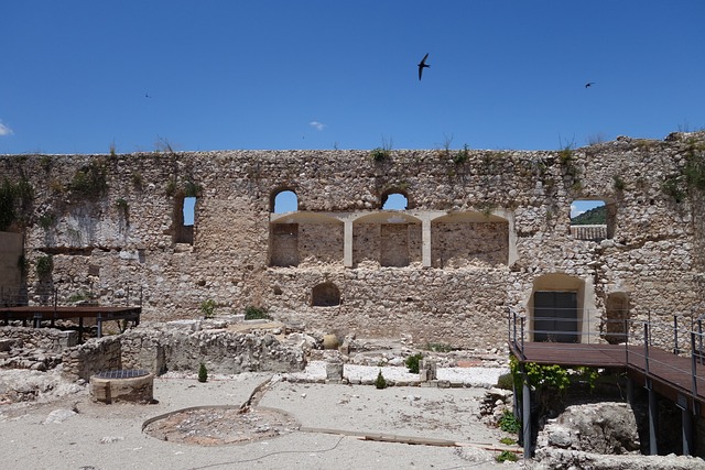 Free Castle Doña Mencía photo and picture