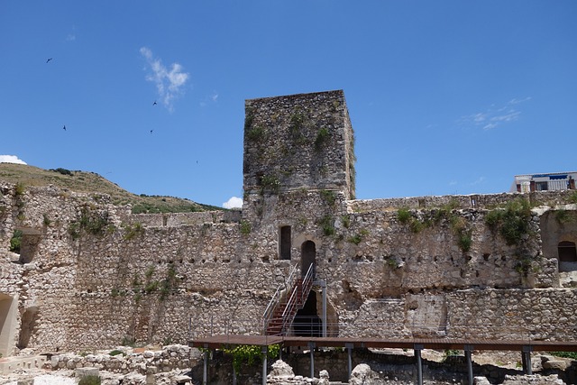 Free Tower Tribute Castle photo and picture