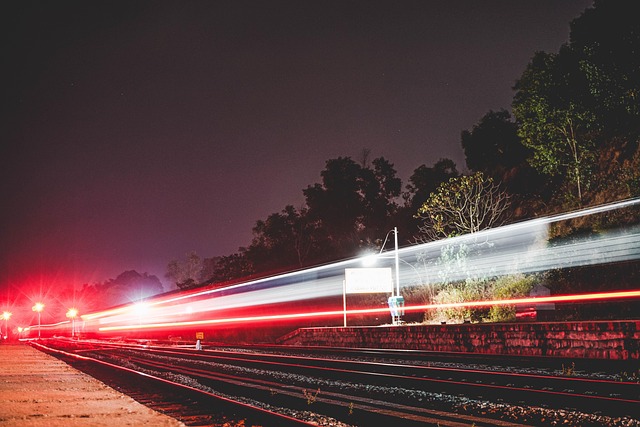 Zug, Nacht, Licht, Lighttrail, Stadt