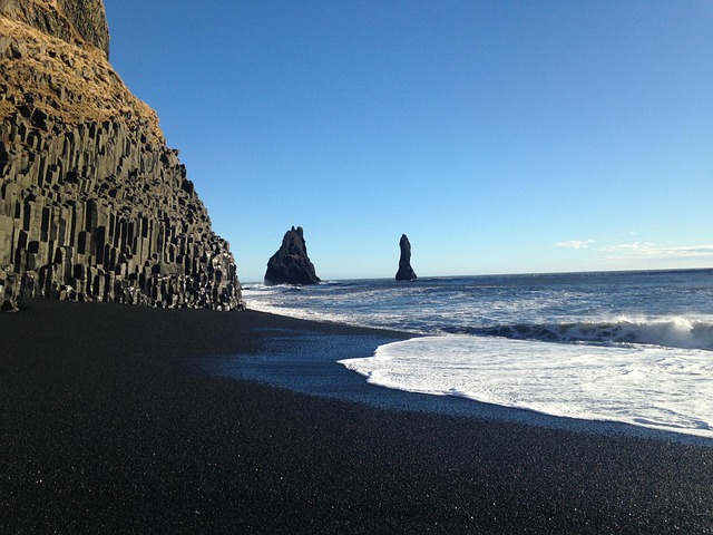 Free Iceland Beach photo and picture