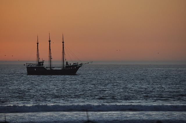 Free Boat Three-Masted photo and picture
