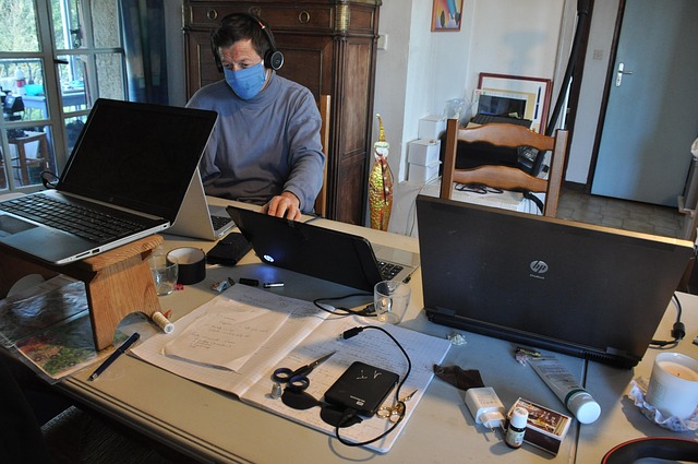 Free Telework Containment photo and picture