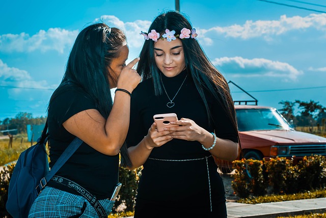 Free Friends Sisters photo and picture